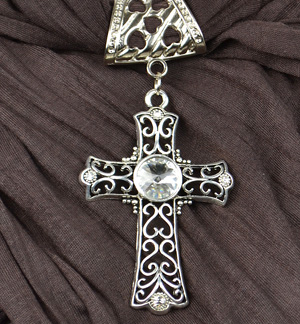 Cross Pendant Scarf alloy
