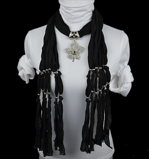 Wholesale alloy flower pendant scarf