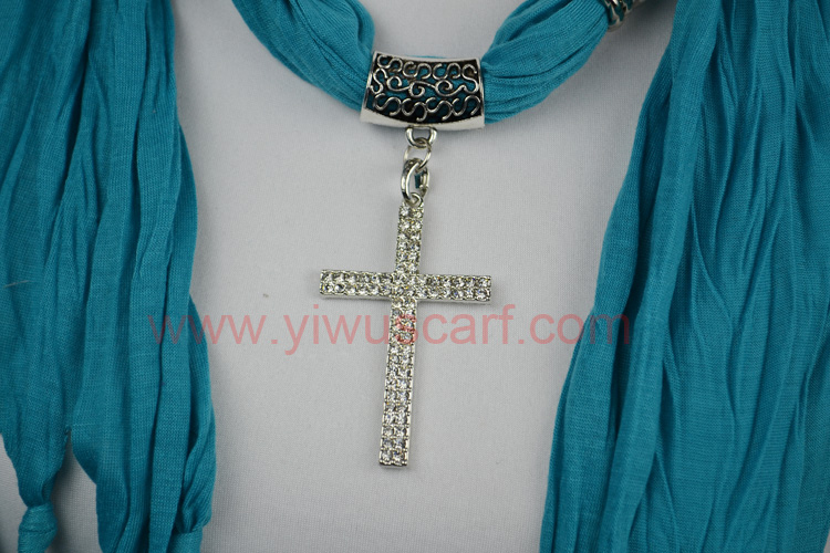Crystal pendant scarf Wholesale alloy cross