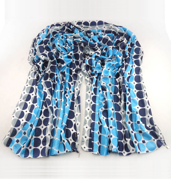 Jewelry scarves of silk scarves