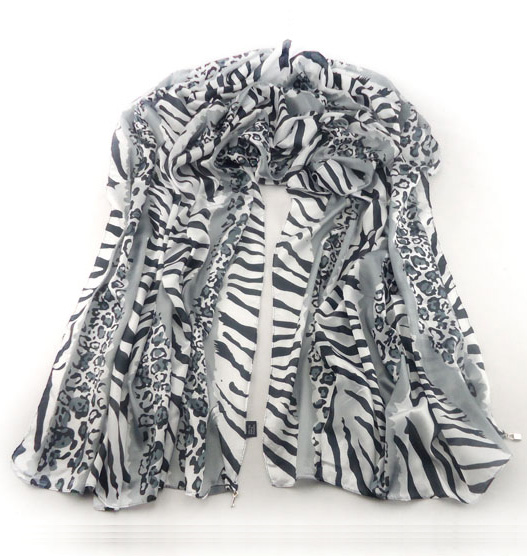 Leopard emulation silk scarf China scarves supply