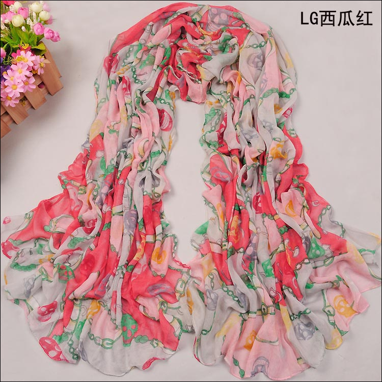 Chain skull scarf Europe scarf