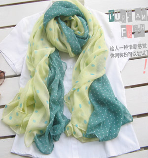 India winter selling scarves