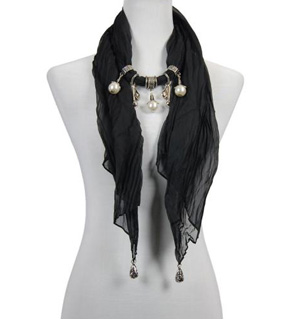Pearl Pendant Scarf