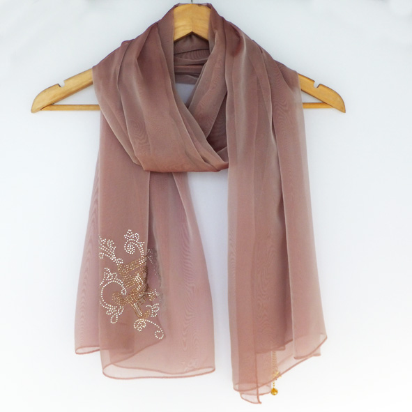 pendant silk scarves
