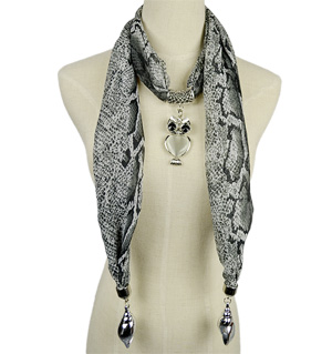 Serpentine pendant jewelry scarf wholesale