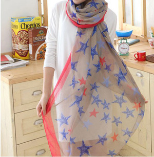 United States flag fashion Paris yarn scarf