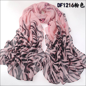 hot selling ladies paris yarn scarf