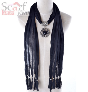 wholesale pendant scarf with jewelry