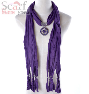 ladies pendant jewelry scarf