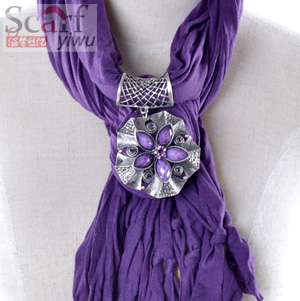 Jewellery necklace pendant scarf