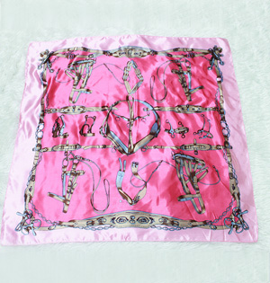 Wholesale women silk scarf tying