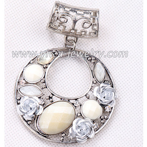 Rose pearl pendant scarf accessories