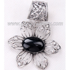 Petals metal pendant scarves accessories wholesale
