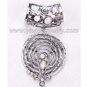 Alloy decorated scarf necklace with jewelry pendant