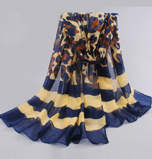 Women warm winter fashion scarf