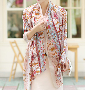 New ethnic print scarf