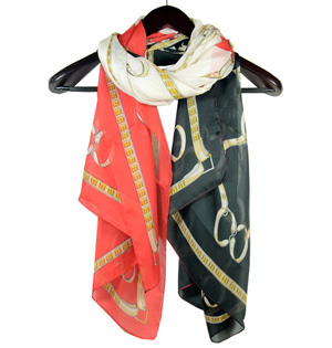 Women silk scarf tying