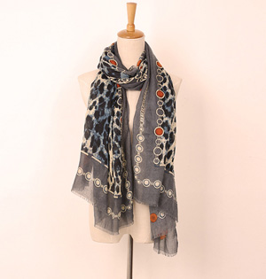 Leopard print viscose shawls wholesale
