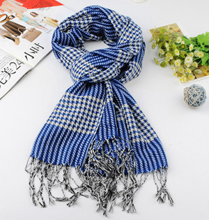 Houndstooth scarf shawl