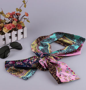 Vintage Italian silk scarves wholesale