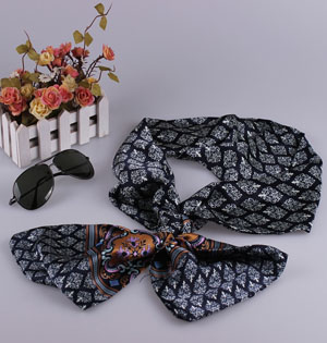 Vintage Italian silk scarves wholesale