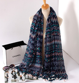 Wholesale fringed scarf winter
