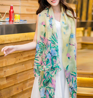 Wholesale polyester silk scarf
