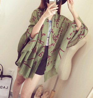 Wholesale letters printed scarf